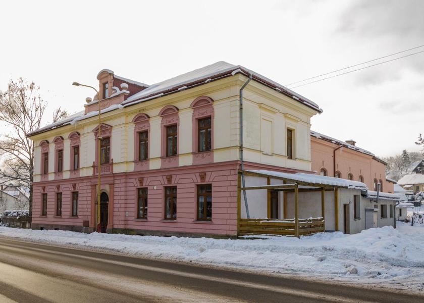 Hradec Kralove (region) Svoboda nad Upou exterior view