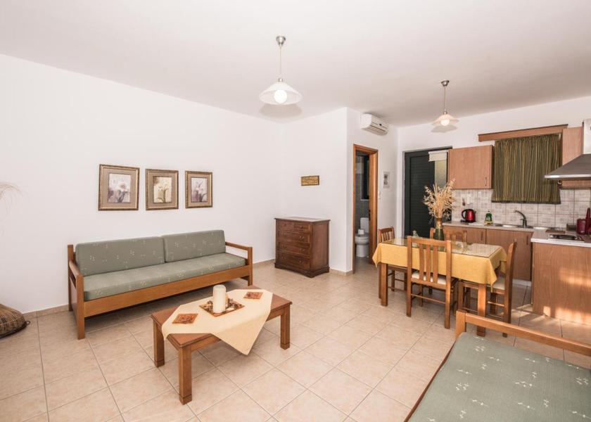 Crete Kissamos Public Areas