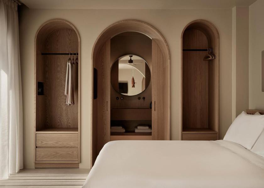 Crete Kissamos Grand Suite with Pool, Terrace and Sea View
