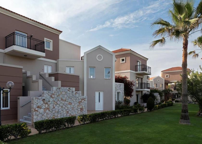 Crete Platanias exterior view