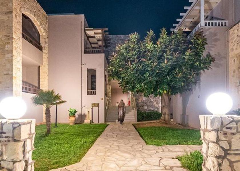 Crete Platanias exterior view