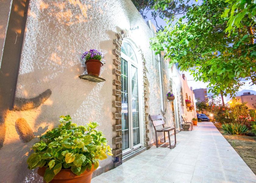 Crete Platanias entrance