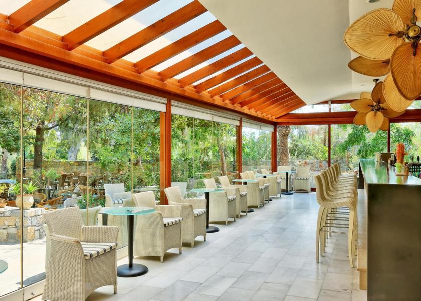 Crete Malevizi bar/lounge