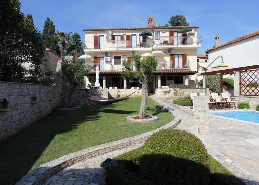 Istria County Medulin garden