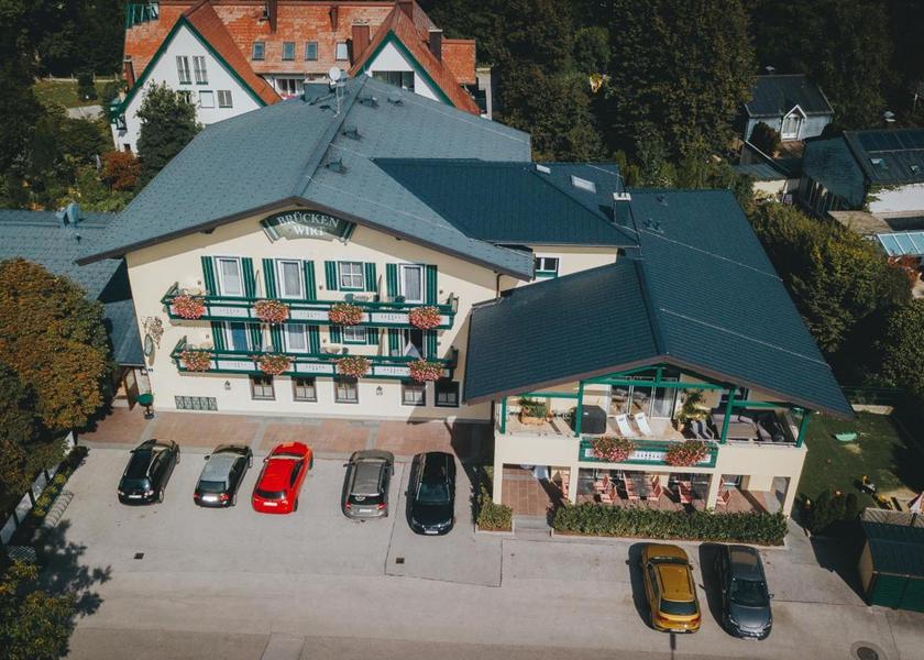 Salzburg State Hallein exterior view