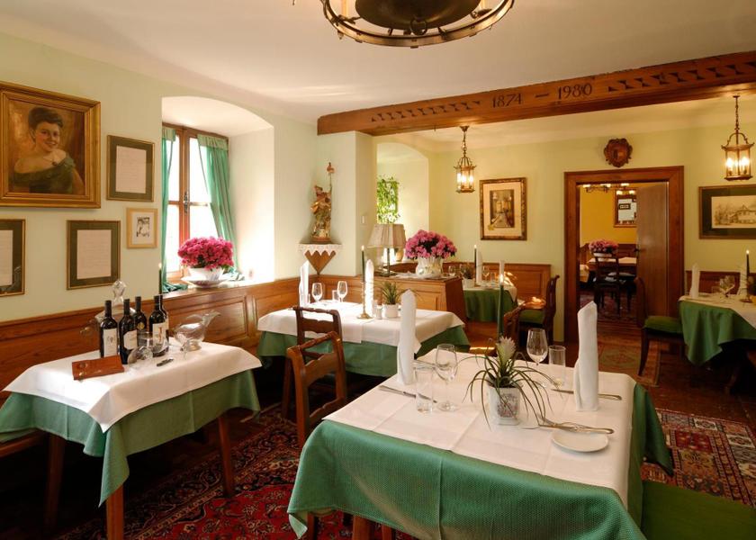 Salzburg State Hallein restaurant