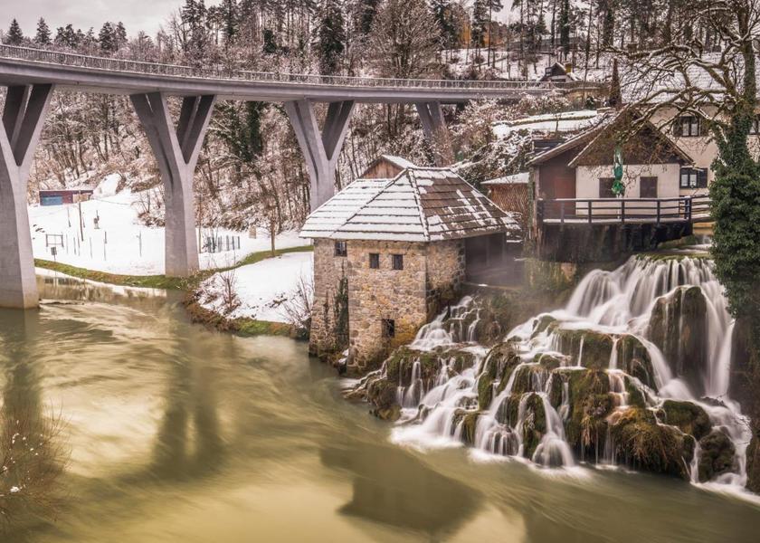 Karlovac Slunj surrounding environment