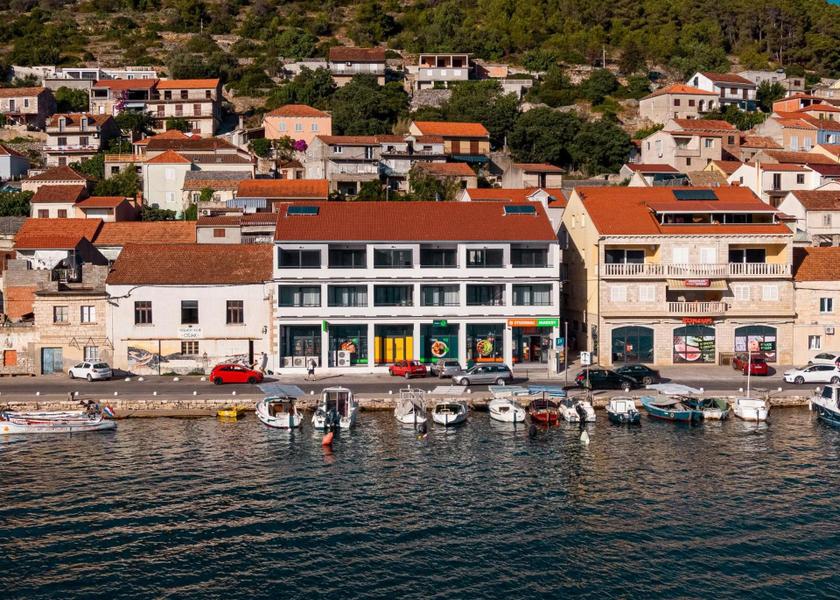 Dubrovnik-Neretva Vela Luka exterior view