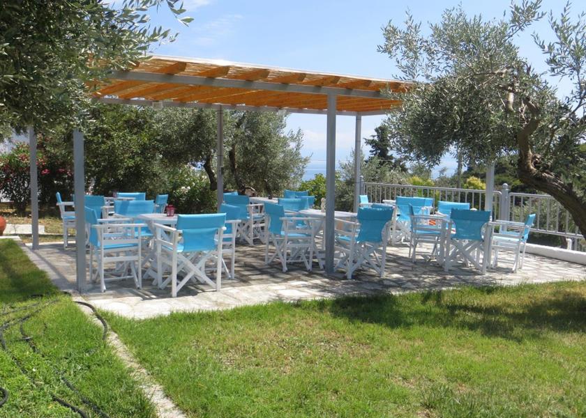 Thessaly Skopelos garden