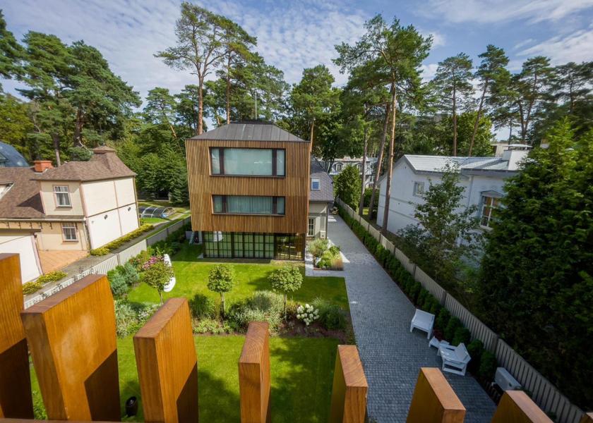  Jurmala balcony/terrace