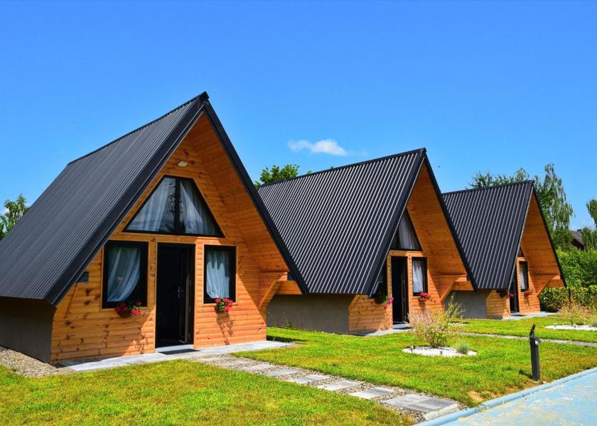 Maramureş Ocna Sugatag exterior view