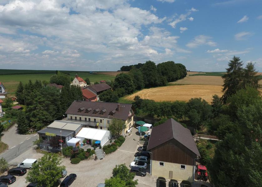 Bavaria Fahrenzhausen exterior view