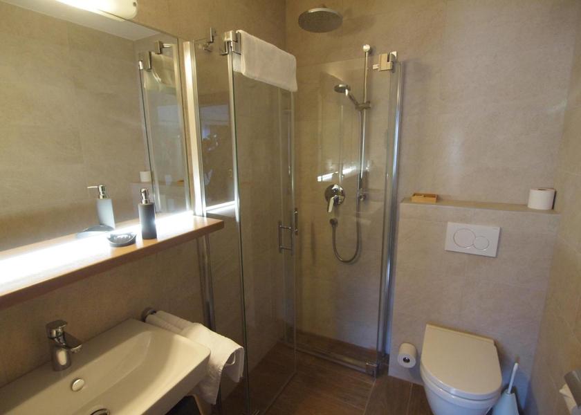 Tyrol Mutters Comfort Double Room with Balcony