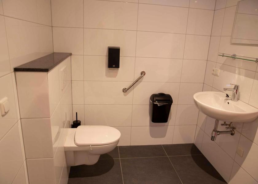 Limburg Swalmen Double Room with Private Bathroom