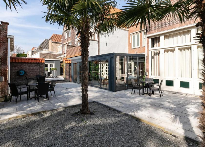 South Holland Delft facilities