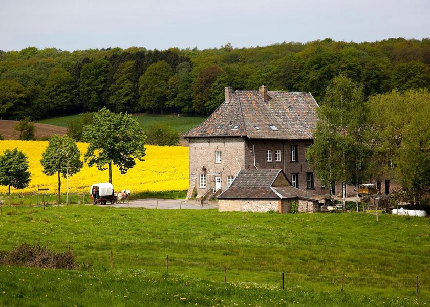 Limburg Lemiers entrance
