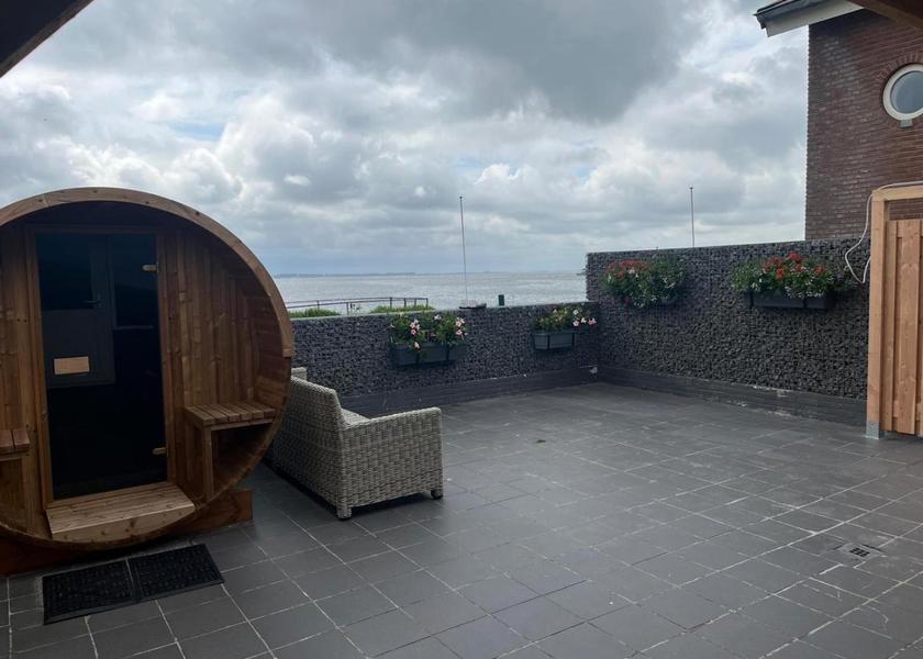 South Holland Naaldwijk balcony/terrace