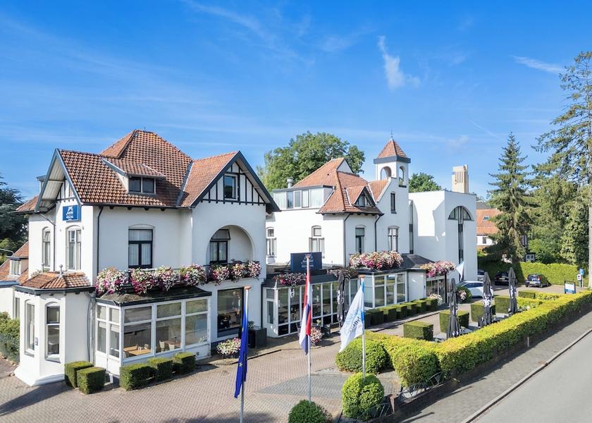 North Holland Hilversum Front of property