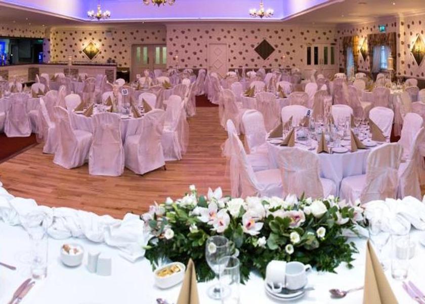 Sligo (county) Ballymote banquet hall