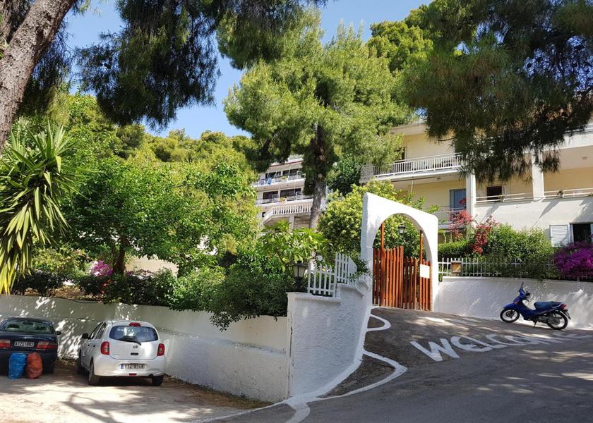 Attica Poros entrance