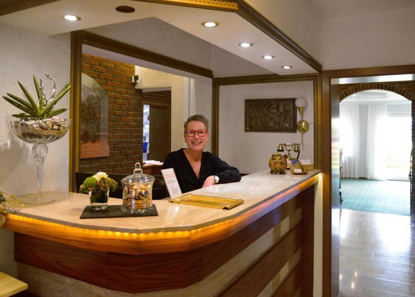 North Rhine-Westphalia Bad Oeynhausen lobby