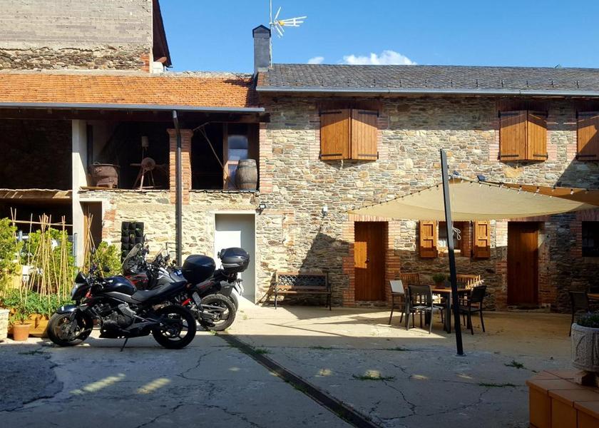 Occitanie Llívia facilities