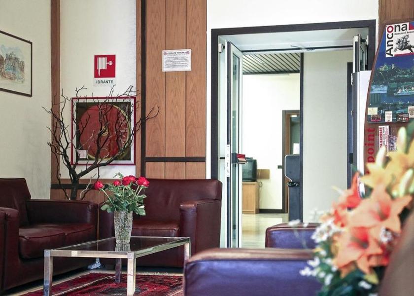 Marche Ancona facilities