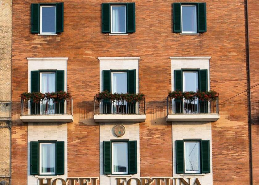 Marche Ancona entrance