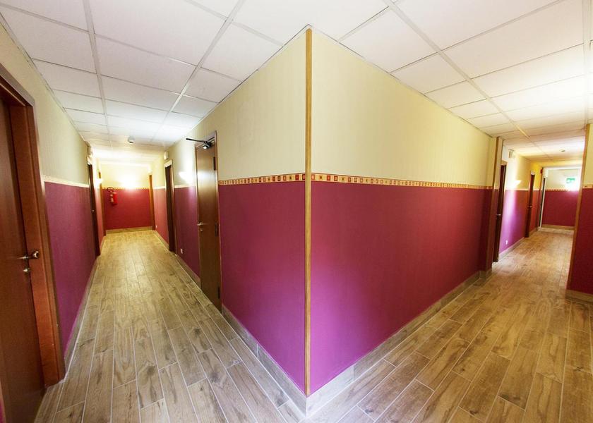 Marche Ancona facilities