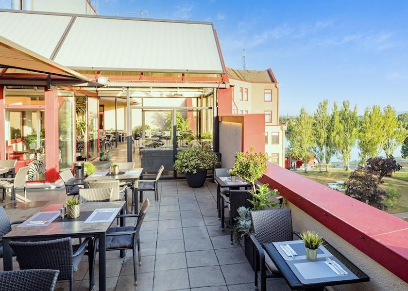 Baden-Württemberg Weil am Rhein Terrace/patio