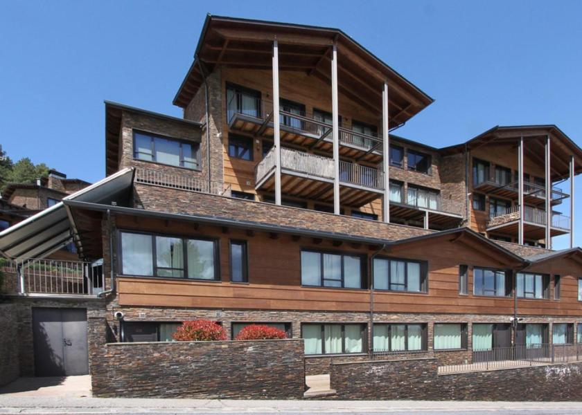Catalonia Alp exterior view