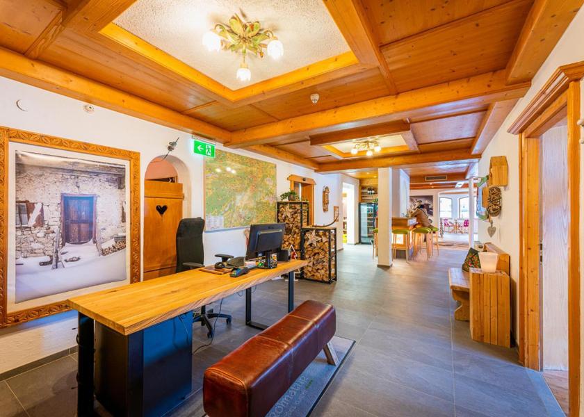 Tyrol Thiersee lobby