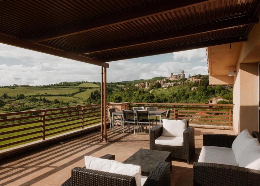 Tuscany San Casciano dei Bagni balcony/terrace