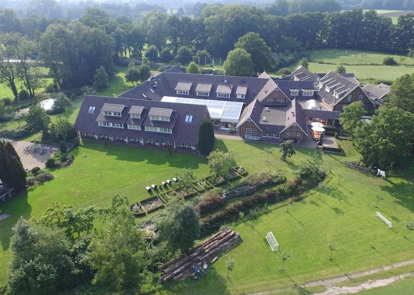 Overijssel De Lutte Front of property