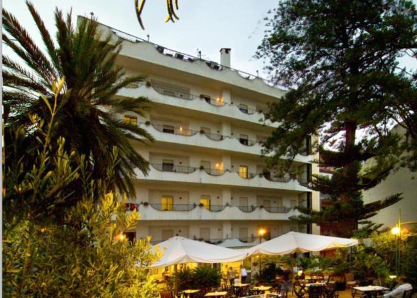 Sicily Letojanni bar/lounge