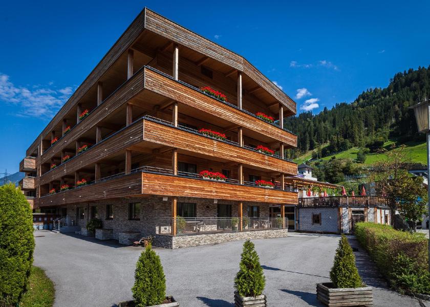 Tyrol Rohrberg exterior view