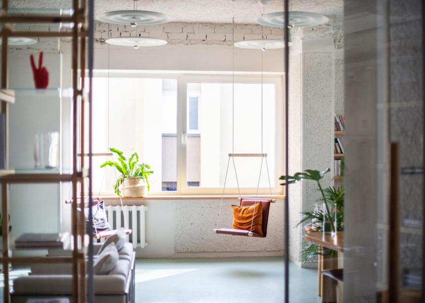 shared lounge/tv area