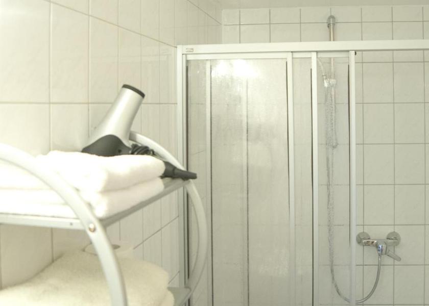 Saxony-Anhalt Halle (Saale) bathroom