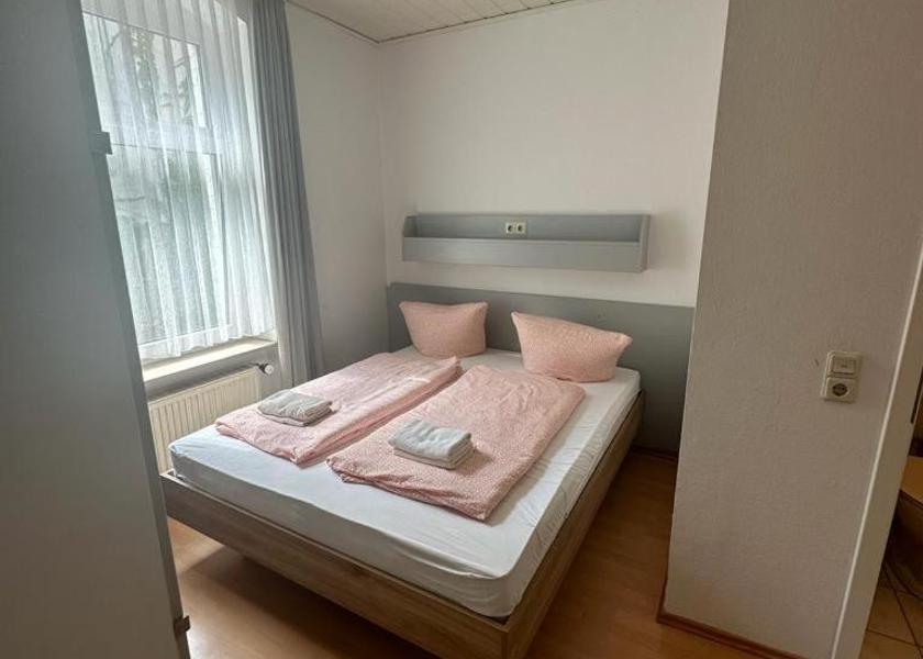 Saxony-Anhalt Halle (Saale) Double Room with Kitchenette