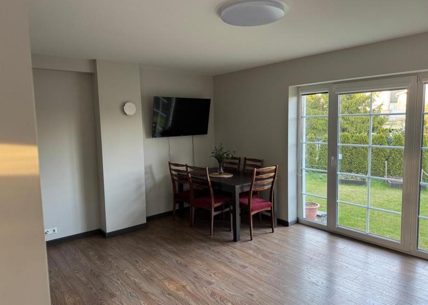 shared lounge/tv area