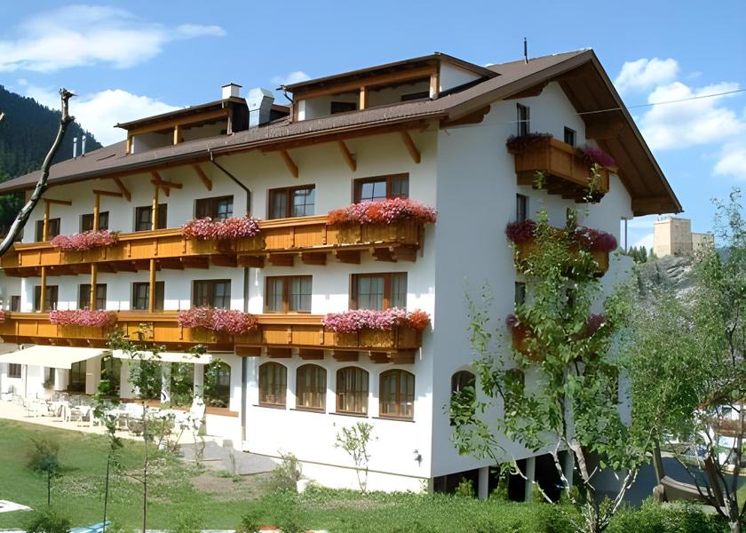 Tyrol Ladis exterior view