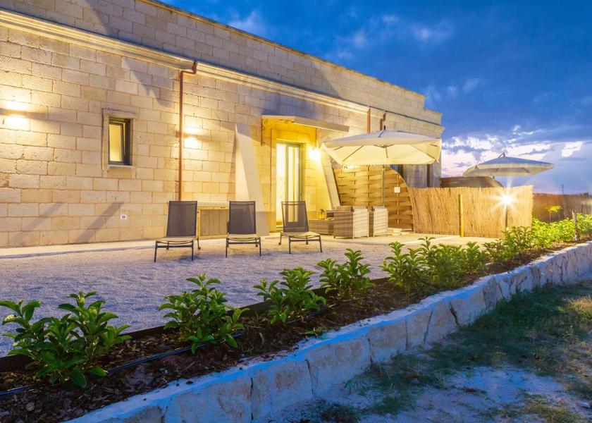 Puglia Giurdignano Hotel Exterior