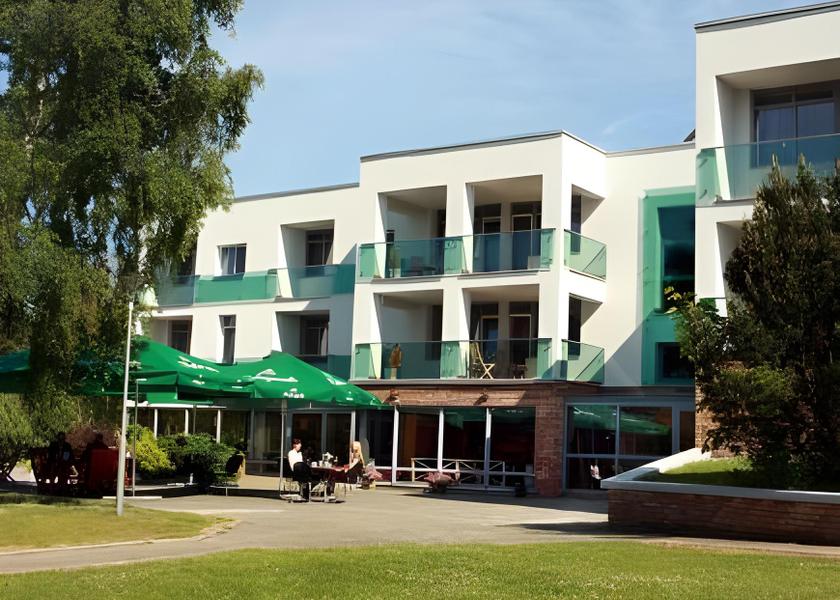  Neringa exterior view