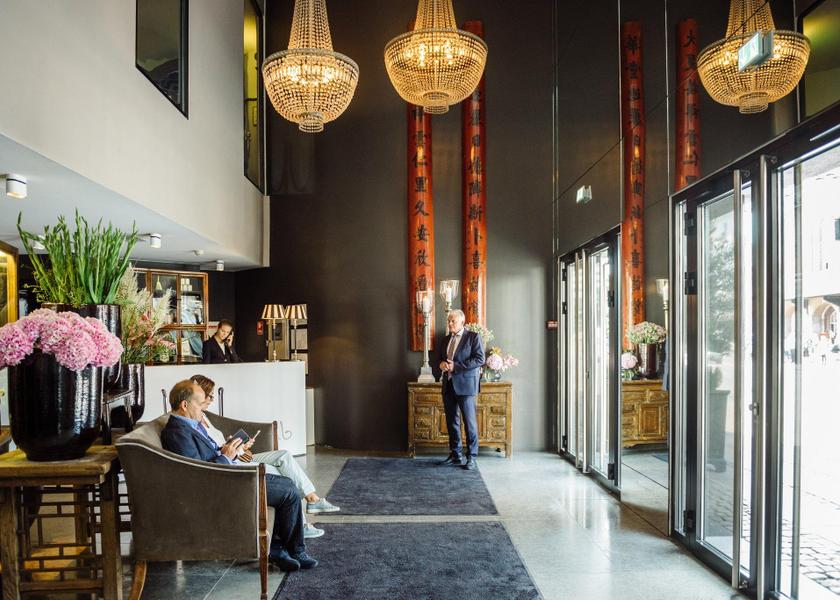 Hovedstaden Copenhagen lobby