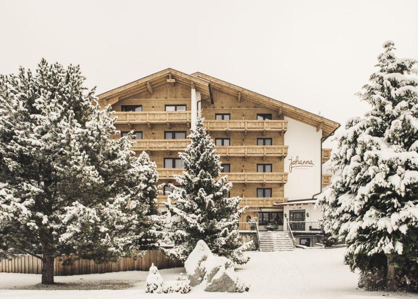 Tyrol Umhausen exterior view