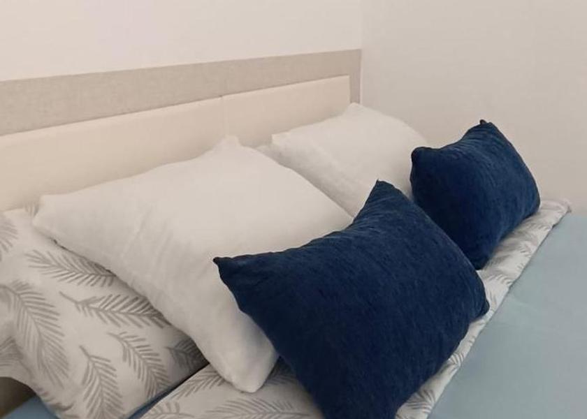 Navarre Tudela bed
