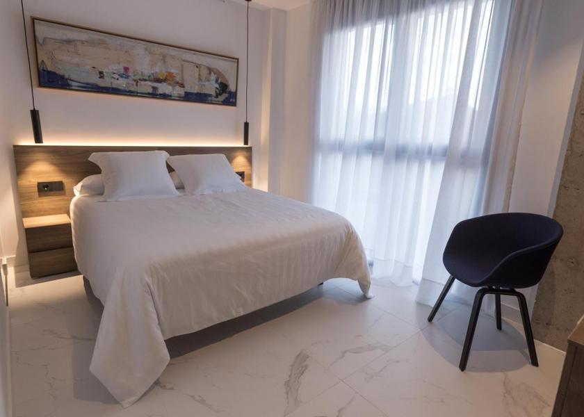 Navarre Tudela bed