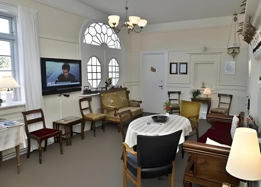 Hovedstaden Allinge interior view