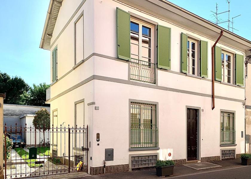 Lombardy Saronno exterior view