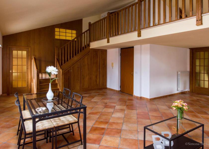 Campania Avellino shared lounge/tv area